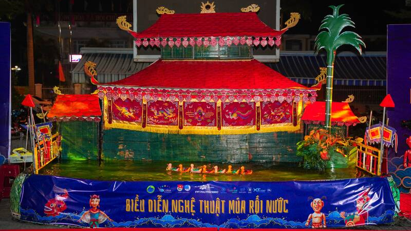 Hoạt động văn hóa nơi công cộng, điểm mới hút khách tại Đà Nẵng