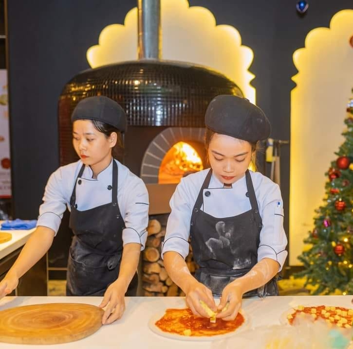 Bật mí cách làm đế bánh pizza giòn thơm ngon