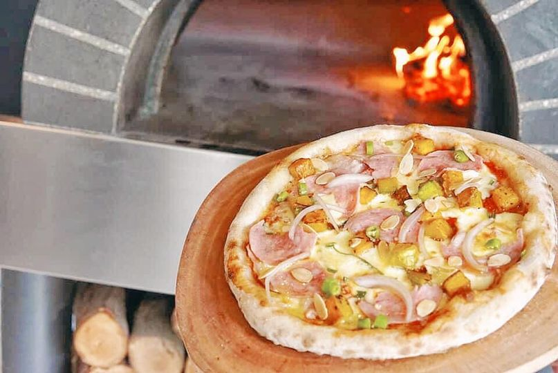 Pizza Hawaii – món Âu nổi tiếng có khó chế biến như lời đồn?