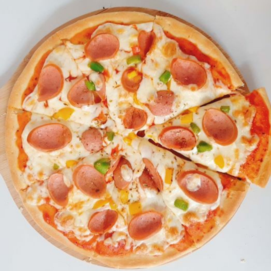 Bật mí cách làm pizza xúc xích ngon chuẩn vị