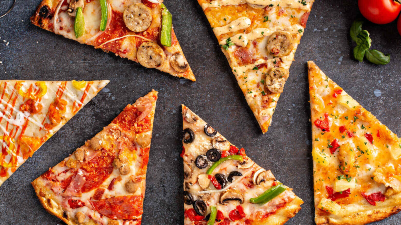 Topping pizza là gì? Các loại topping pizza thơm ngon đáng thử